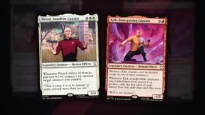 Picard, Steadfast Captain e Kirk, Enterprising Captain, Magic: The Gathering | Star Trek Commander (Divulgação/Wizards of the Coast)
